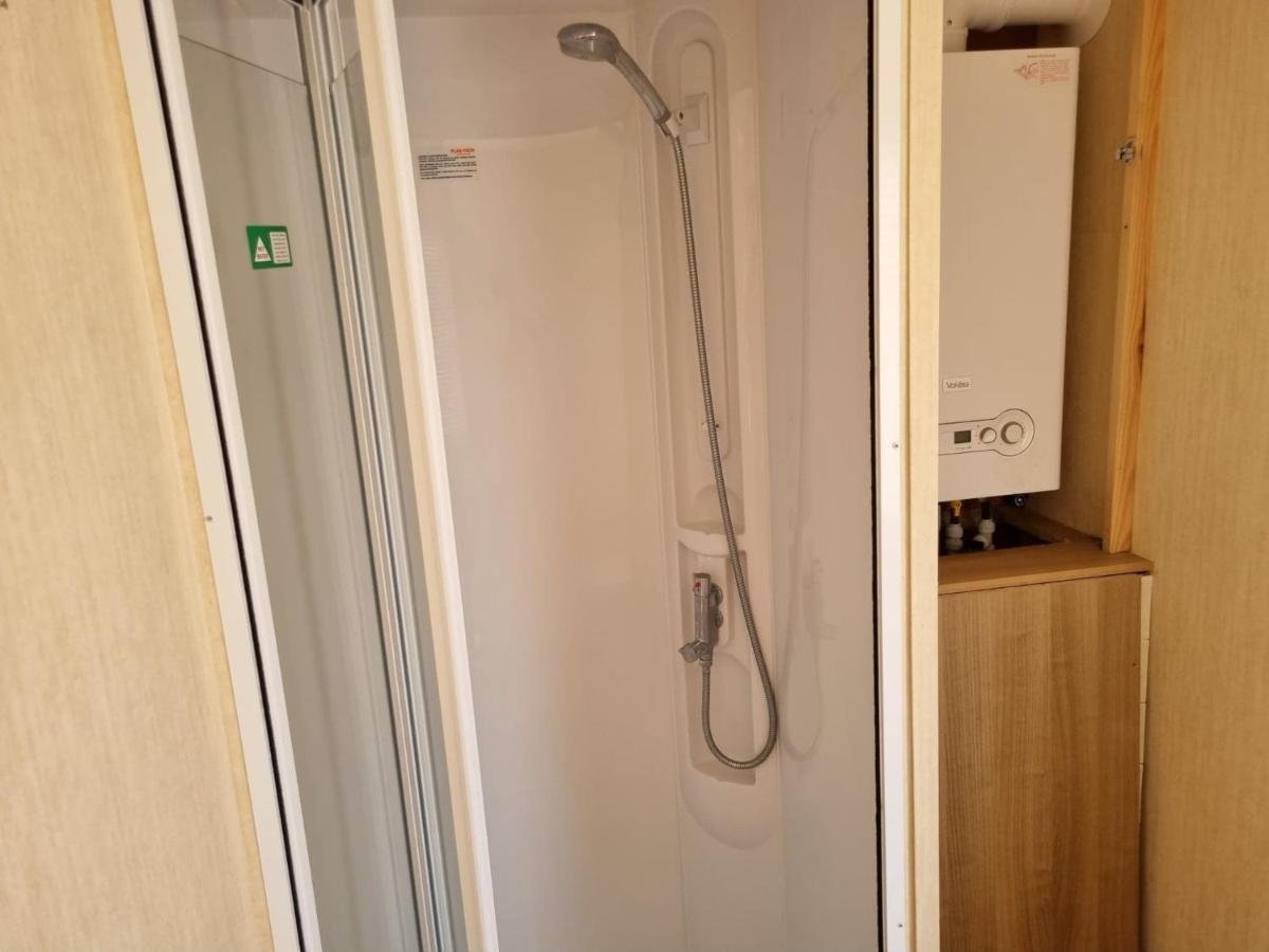 Pg49 8 Berth Pet Friendly Caravan Golden Palm Chapel Saint Leonards Exterior photo